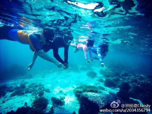 Kangkang+did+his+homework+at+home+last+night(变为否定？