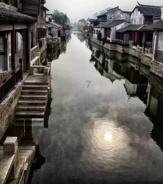 保险业如何高质量转型？专家这样说